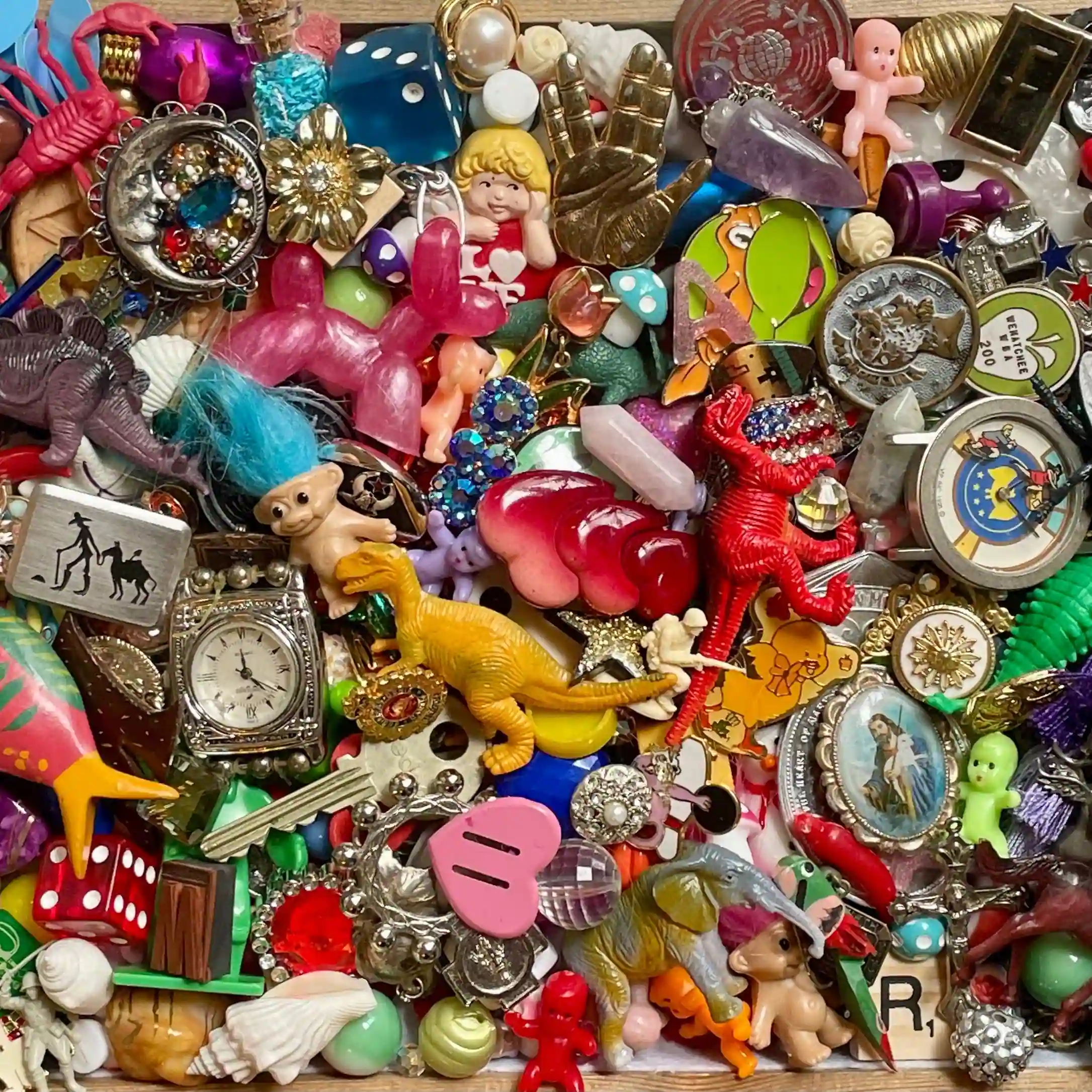 a pile of trinkets