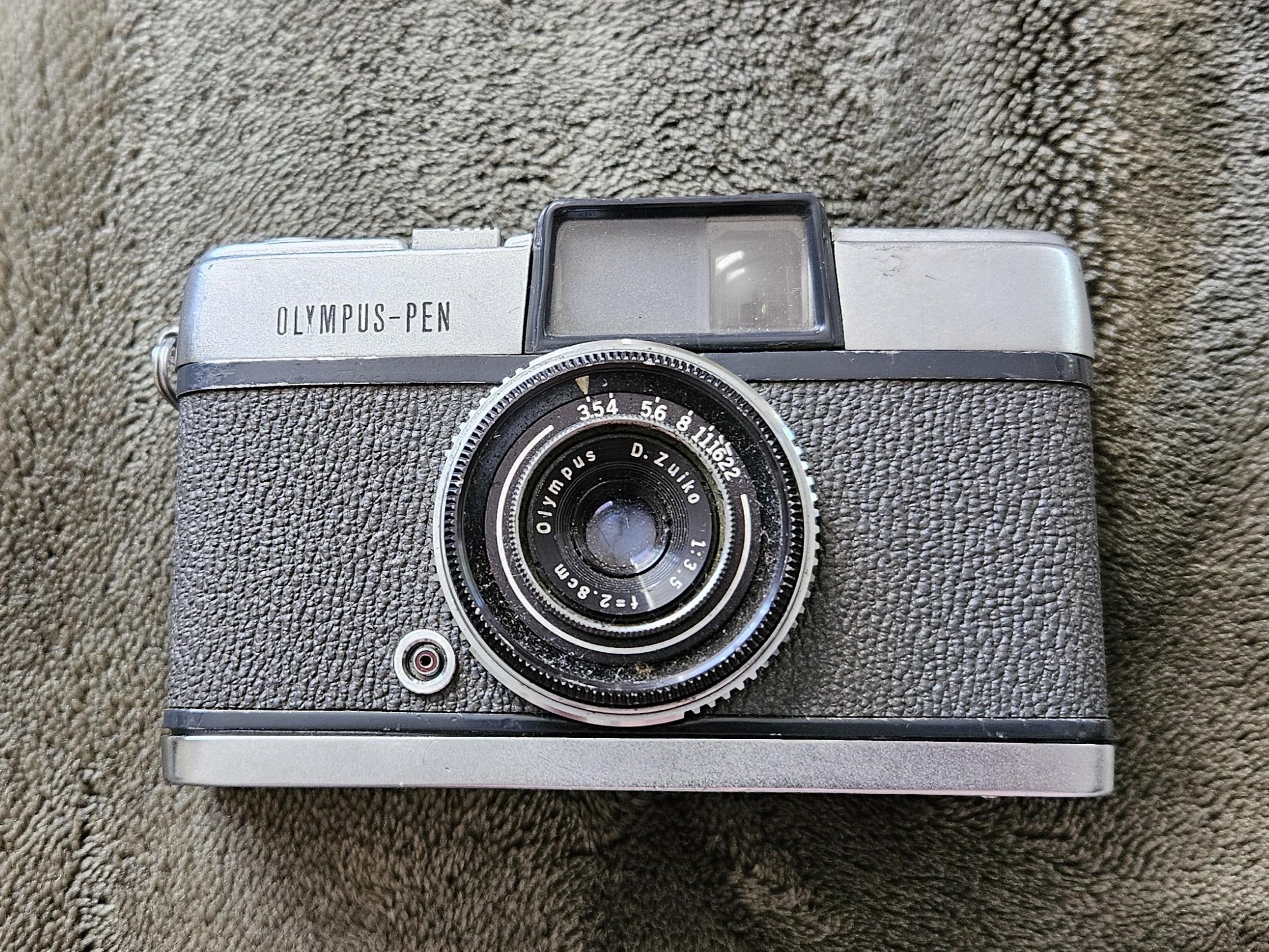 olympus pen s (camera)