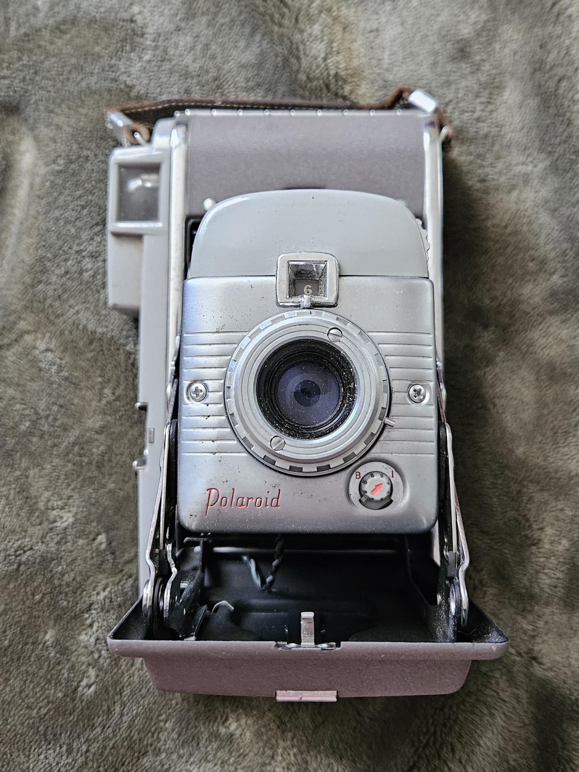 polaroid land camera (camera)